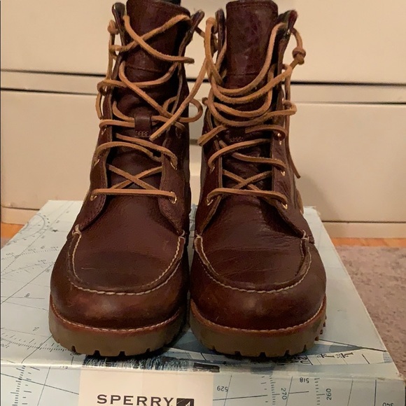 Sperry Avon any weather boots. - Picture 4 of 5